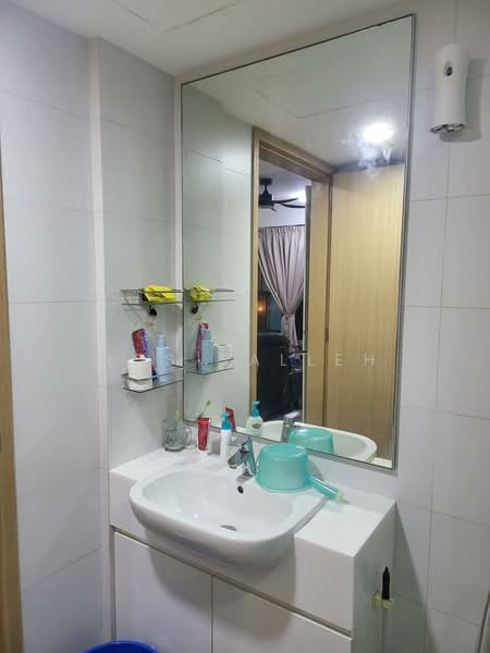 Ripple Bay, 8 Pasir Ris Link, 1 Bedroom, 484 sqft, Condominium For Sale, by Ros Salleh, 500107840 - Bathroom - PropertyGuru.com.sg