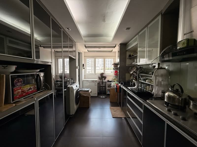 234 Jurong East Street 21, 234 Jurong East Street 21, 3 Bedrooms, 1,345 sqft, HDB Flat For Rent, by Sandy Koh, 500107855 - Kitchen - PropertyGuru.com.sg