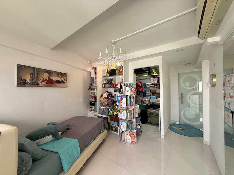 234 Jurong East Street 21, 234 Jurong East Street 21, 3 Bedrooms, 1,345 sqft, HDB Flat For Rent, by Sandy Koh, 500107855 - Bedroom 2 - PropertyGuru.com.sg