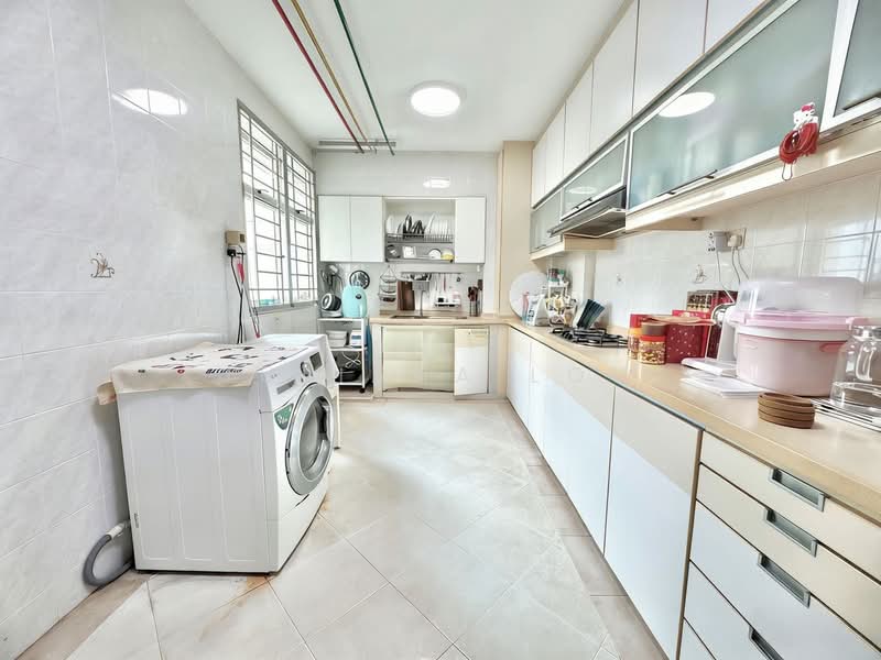 128C Punggol Field Walk, 128C Punggol Field Walk, 3 Bedrooms, 1,184 sqft, HDB Flat For Sale, by Juliana Low, 500107856 - Kitchen - PropertyGuru.com.sg