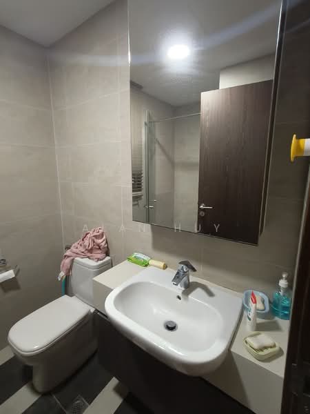 Parc Riviera, 101 West Coast Vale, Room Rental, 200 sqft, Condominium For Rent, by Alan Huy, 500107859 - Bathroom - PropertyGuru.com.sg