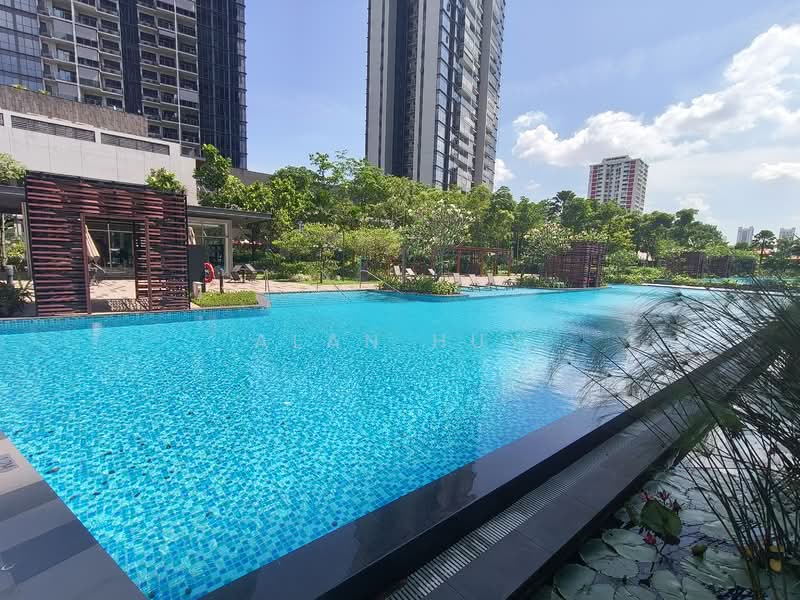 Parc Riviera, 101 West Coast Vale, Room Rental, 200 sqft, Condominium For Rent, by Alan Huy, 500107859 - Pool - PropertyGuru.com.sg