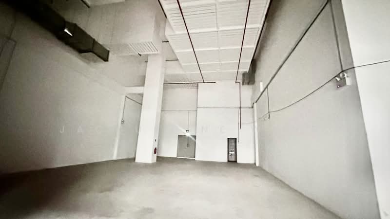 LHN Food Chain, 55 Tuas South Avenue 1, Boon Lay / Jurong / Tuas, 2,519 sqft, Factory / Workshop (B2) For Sale, by Jacqueline Wong, 500107874 - Interior - CommercialGuru.com.sg