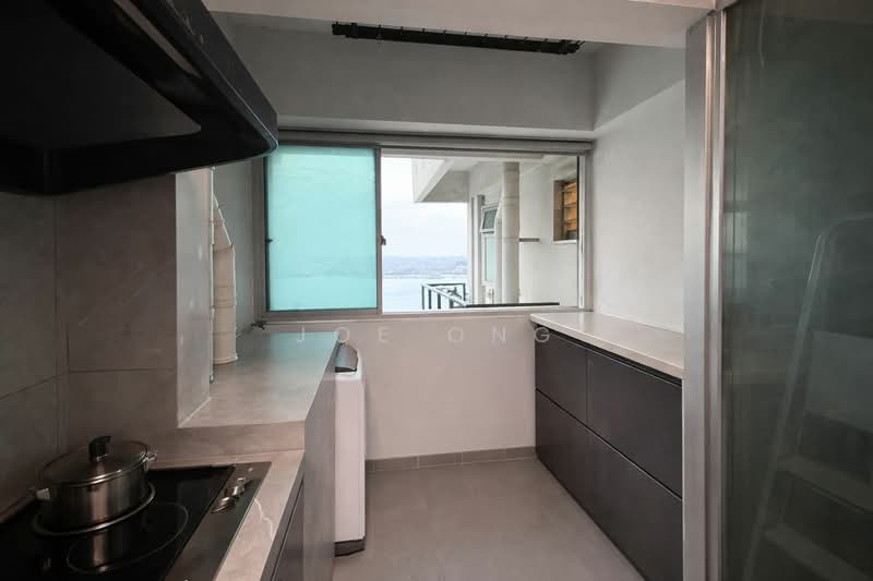 422B Northshore Dr, 422B Northshore Dr, 3 Bedrooms, 1,001 sqft, HDB Flat For Sale, by Joe Ong, 500107887 - Kitchen - PropertyGuru.com.sg