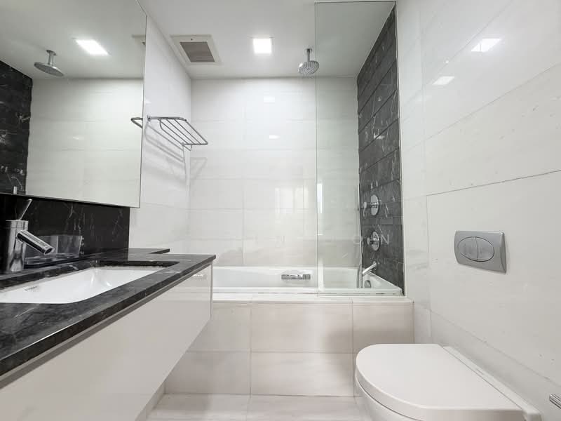 Reflections at Keppel Bay, 1 Keppel Bay View, 2 Bedrooms, 1,066 sqft, Condominium For Sale, by WeiPin Oon, 500107909 - Bathroom - PropertyGuru.com.sg