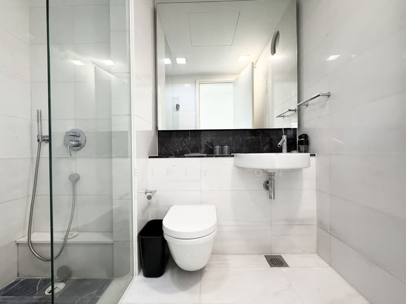 Reflections at Keppel Bay, 1 Keppel Bay View, 2 Bedrooms, 1,066 sqft, Condominium For Sale, by WeiPin Oon, 500107909 - Bathroom - PropertyGuru.com.sg