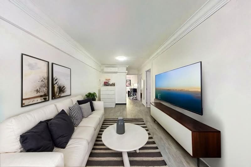 210 Yishun Street 21, 210 Yishun Street 21, 2 Bedrooms, 721 sqft, HDB Flat For Sale, by Alex Lee, 500107910 - Living Room - PropertyGuru.com.sg