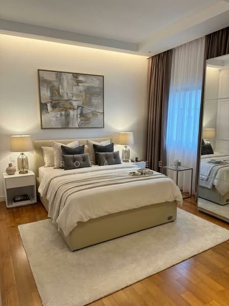 Seaview Point, 15 Amber Road, 3 Bedrooms, 1,389 sqft, Condominium For Rent, by Rosa Mee Sook Hong Ciupa, 500107920 - Bedroom - PropertyGuru.com.sg