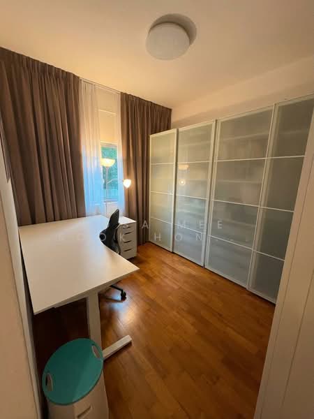 Seaview Point, 15 Amber Road, 3 Bedrooms, 1,389 sqft, Condominium For Rent, by Rosa Mee Sook Hong Ciupa, 500107920 - Study - PropertyGuru.com.sg