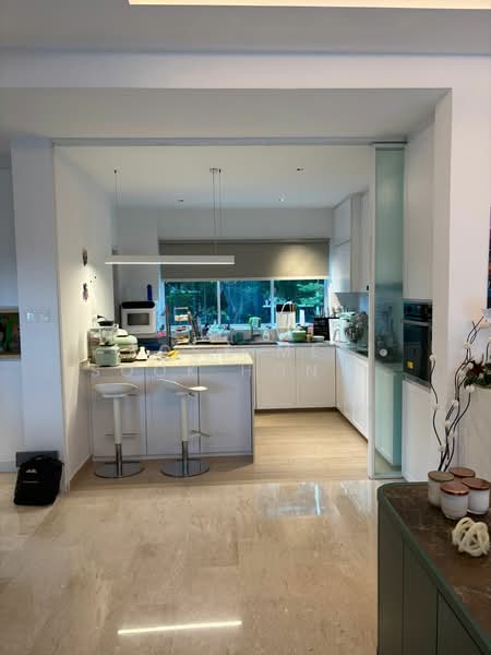 Seaview Point, 15 Amber Road, 3 Bedrooms, 1,389 sqft, Condominium For Rent, by Rosa Mee Sook Hong Ciupa, 500107920 - Kitchen - PropertyGuru.com.sg