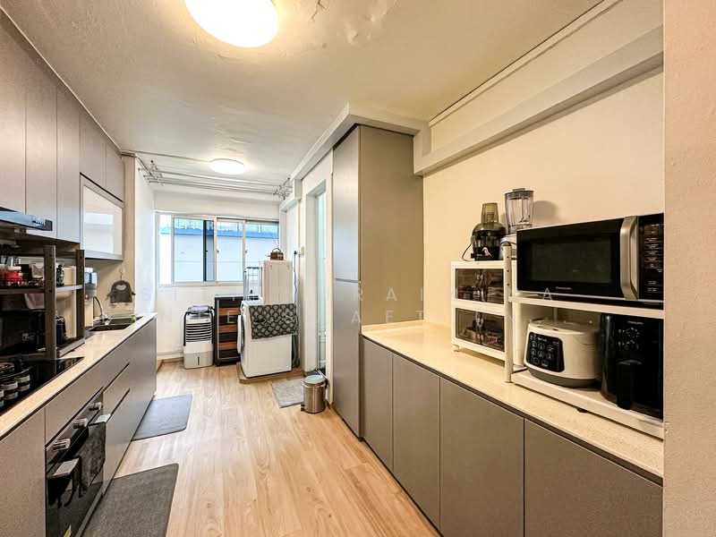 113 Bedok North Street 2, 113 Bedok North Street 2, 1 Bedroom, 474 sqft, HDB Flat For Sale, by Siti Nurainina Binte Saaet (Nina Saaet), 500107926 - Kitchen - PropertyGuru.com.sg
