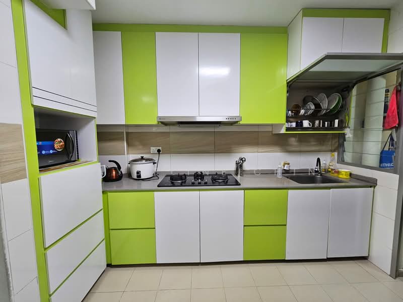 502C Yishun Street 51, 502C Yishun Street 51, 3 Bedrooms, 969 sqft, HDB Flat For Sale, by Maybeline Chin, 500107932 - Kitchen - PropertyGuru.com.sg