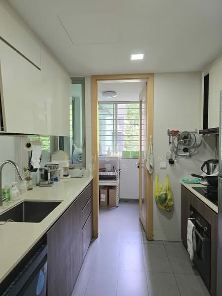 Livia, 65 Pasir Ris Grove, 3 Bedrooms, 1,345 sqft, Condominium For Sale, by Serene Pang 彭雪香, 500107938 - Kitchen - PropertyGuru.com.sg
