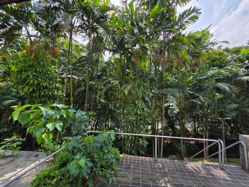 EMERALD STUDIO FOR SINGLES/ NO KITCHEN, EMERALD HILL CONSERVATION AREA, 1 Bedroom, 975 sqft, Conservation House For Rent, by Susan Prior, 500107960 - Exterior - PropertyGuru.com.sg