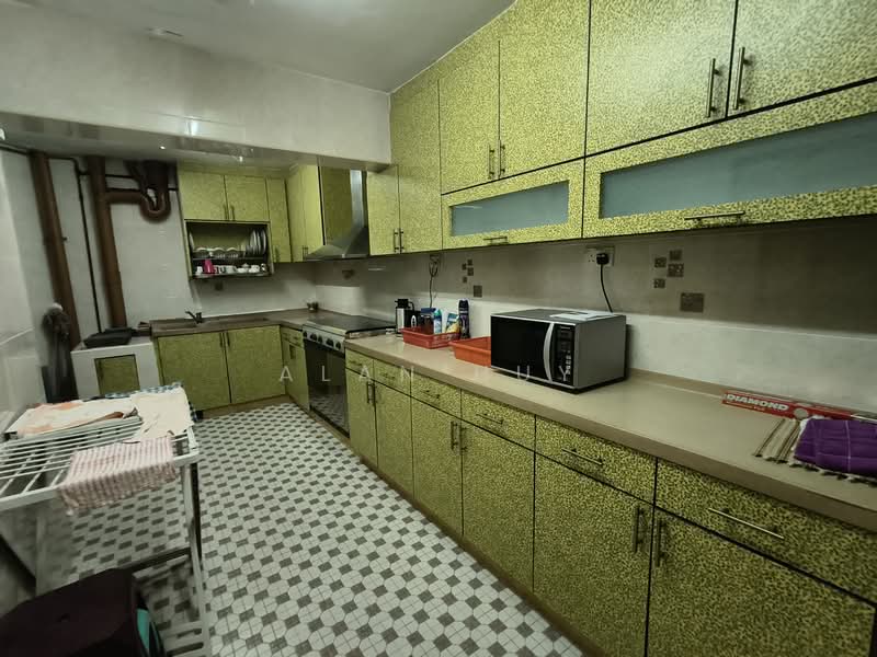 Neptune Court, 1 Marine Vista, Room Rental, 200 sqft, Apartment For Rent, by Alan Huy, 500107968 - Kitchen - PropertyGuru.com.sg