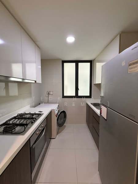 Twin Waterfalls, 108 Punggol Walk, 3 Bedrooms, 915 sqft, Executive Condominium For Rent, by Teck Huat Sim (Remus), 500107971 - Kitchen - PropertyGuru.com.sg