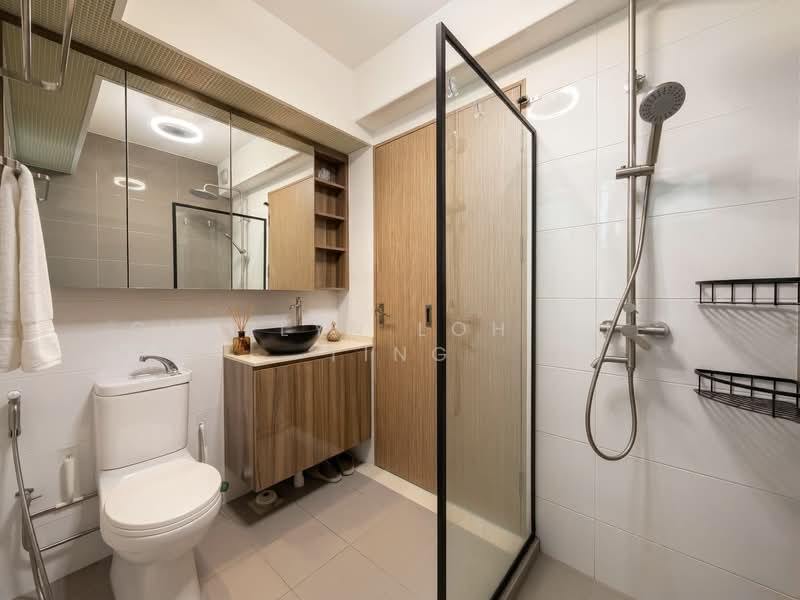 356B Anchorvale Lane, 356B Anchorvale Lane, 3 Bedrooms, 1,216 sqft, HDB Flat For Sale, by Cherlyn Loh Xue Ting, 500107973 - Master Bathroom - PropertyGuru.com.sg