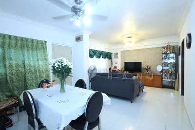 For Sale - 601 Woodlands Drive 42