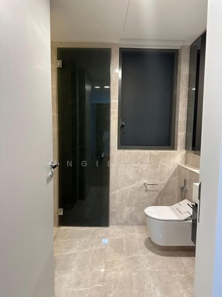 Riviere, 1 Jiak Kim Street, 3 Bedrooms, 1,173 sqft, Condominium For Sale, by Angie Yap, 500107978 - Bathroom - PropertyGuru.com.sg