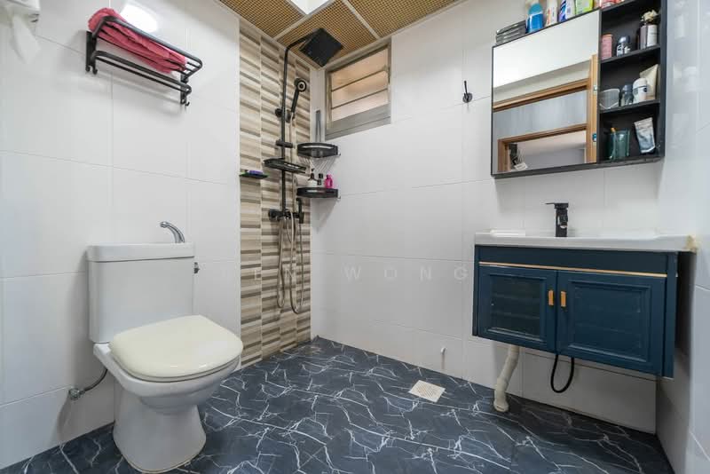 408B Northshore Drive, 408B Northshore Drive, 3 Bedrooms, 1,012 sqft, HDB Flat For Sale, by Ben Wong, 500107979 - Bathroom - PropertyGuru.com.sg