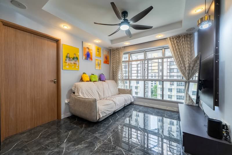 408B Northshore Drive, 408B Northshore Drive, 3 Bedrooms, 1,012 sqft, HDB Flat For Sale, by Ben Wong, 500107979 - Living Room - PropertyGuru.com.sg