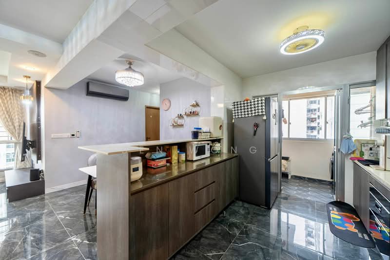 408B Northshore Drive, 408B Northshore Drive, 3 Bedrooms, 1,012 sqft, HDB Flat For Sale, by Ben Wong, 500107979 - Kitchen - PropertyGuru.com.sg