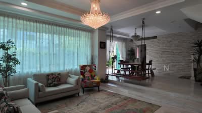 For Sale - ⭐️⭐️LANDED7772⭐️ D15 3-storey Corner Terrace