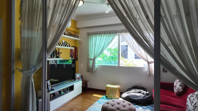 ⭐️⭐️LANDED7772⭐️ D15 3-storey Corner Terrace, , 4 Bedrooms, 3,400 sqft, Corner Terrace For Sale, by Teresa Tan, 500107987 - Living Room - PropertyGuru.com.sg
