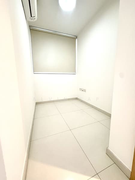 Livia, 81 Pasir Ris Grove, 4 Bedrooms, 1,324 sqft, Condominium For Rent, by Alvin Yap, 500107998 - Study room - PropertyGuru.com.sg