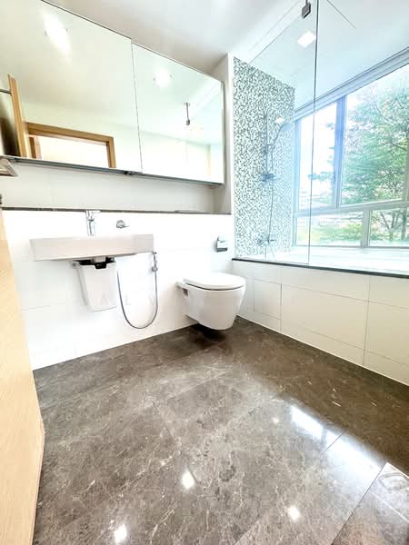 Livia, 81 Pasir Ris Grove, 4 Bedrooms, 1,324 sqft, Condominium For Rent, by Alvin Yap, 500107998 - Bathroom - PropertyGuru.com.sg