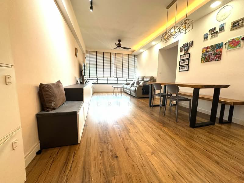 2C Sri Geylang Serai, 2C Geylang Serai, 3 Bedrooms, 1,001 sqft, HDB Flat For Sale, by Katherine Tay, 500108007 - Living Room- Always Bright & Breeze - PropertyGuru.com.sg