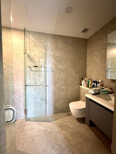 One-North Eden, 8 Slim Barracks Rise, 2 Bedrooms, 768 sqft, Condominium For Rent, by Loke Xian Xun, 500108022 - PropertyGuru.com.sg