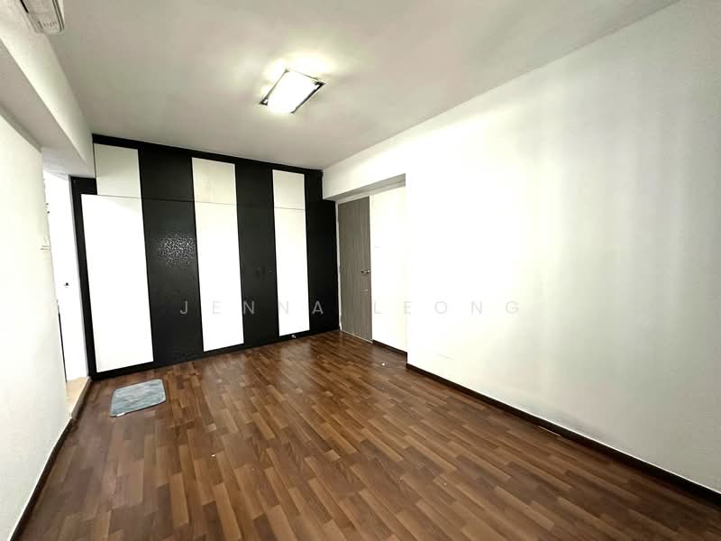 453 Choa Chu Kang Avenue 4, 453 Choa Chu Kang Avenue 4, 4 Bedrooms, 1,528 sqft, HDB Flat For Sale, by Jenna Leong, 500108023 - Master Room - PropertyGuru.com.sg