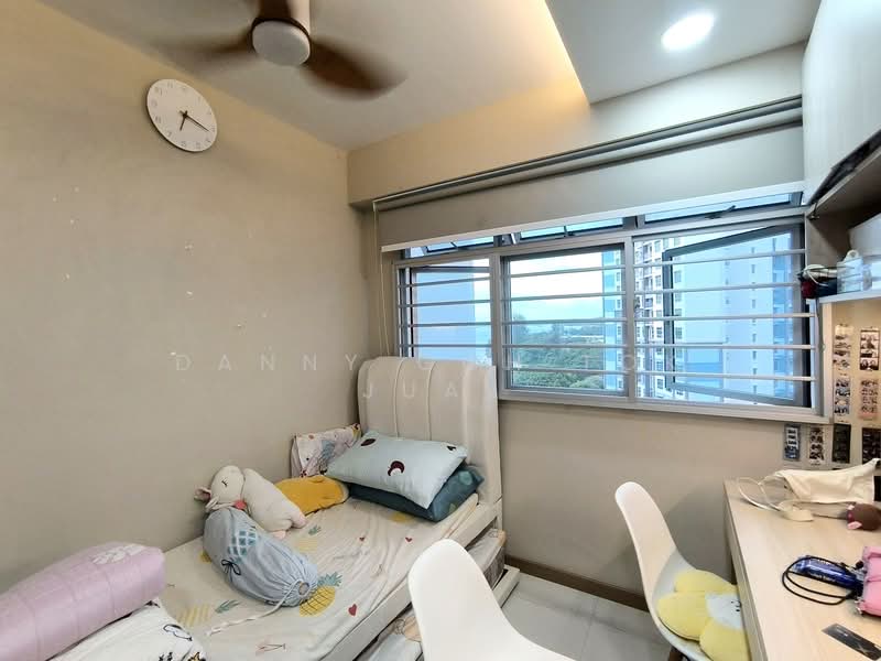 422B Northshore Drive, 422B Northshore Drive, 3 Bedrooms, 1,001 sqft, HDB Flat For Sale, by Danny Goh Tok Juai, 500108041 - Bedroom - PropertyGuru.com.sg