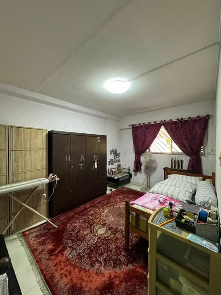 399 Yishun Avenue 6, 399 Yishun Avenue 6, 2 Bedrooms, 786 sqft, HDB Flat For Sale, by Haslina Tahir, 500108043 - Bedroom - PropertyGuru.com.sg