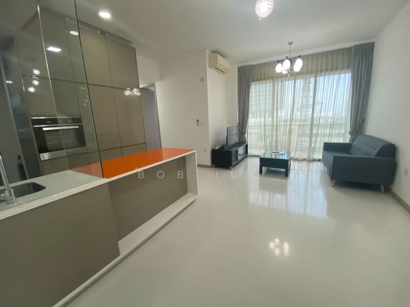 J Gateway, 6 Gateway Drive, 3 Bedrooms, 947 sqft, Condominium For Rent, by Bob Hum, 500108050 - Living Room - PropertyGuru.com.sg