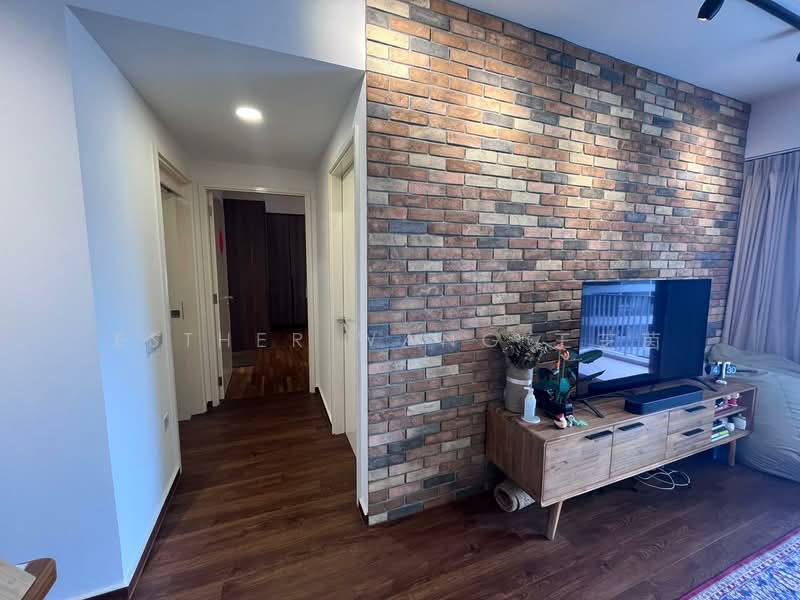 The Interlace, 206 Depot Road, 2 Bedrooms, 1,066 sqft, Condominium For Sale, by Esther Wang 王芝茵, 500108055 - Living Room - PropertyGuru.com.sg