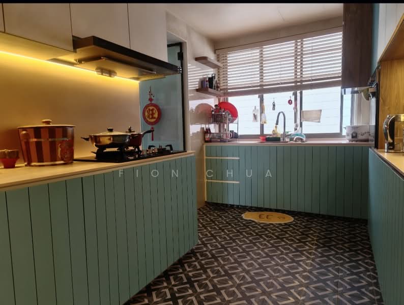 Parc Vista, 458 Corporation Road, 3 Bedrooms, 1,615 sqft, Condominium For Sale, by Fion Chua, 500108065 - Kitchen - PropertyGuru.com.sg