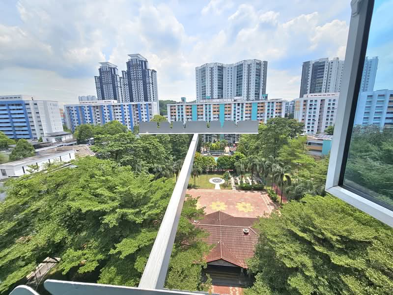 254 Bukit Batok East Avenue 4, 254 Bukit Batok East Avenue 4, 3 Bedrooms, 1,302 sqft, HDB Flat For Sale, by Kenneth Lim, 500108066 - Exterior - PropertyGuru.com.sg