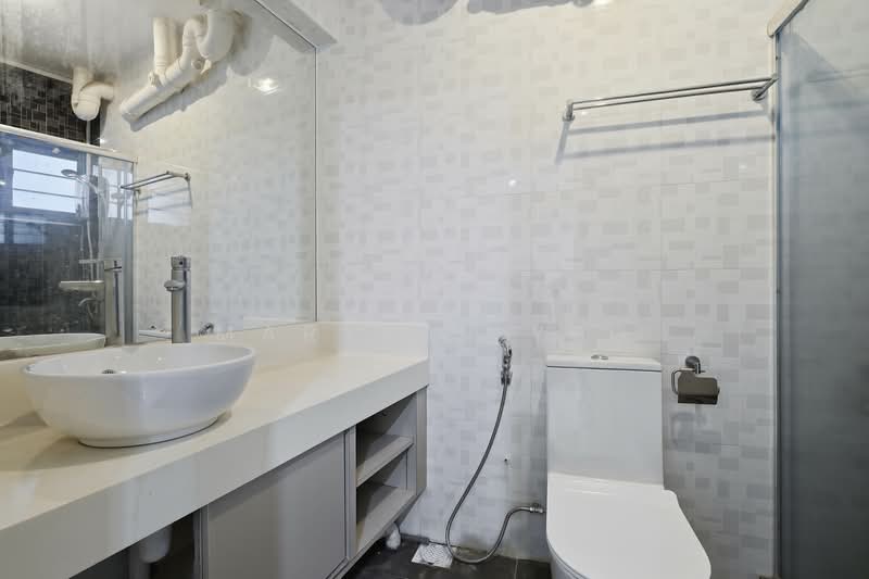 468D Admiralty Drive, 468D Admiralty Drive, 4 Bedrooms, 1,475 sqft, HDB Flat For Sale, by Marylyn Yeo, 500108067 - Bathroom - PropertyGuru.com.sg