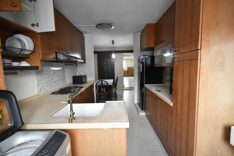 327 Clementi Avenue 5, 327 Clementi Avenue 5, 3 Bedrooms, 92 sqft, HDB Flat For Rent, by Brina Lee, 500108069 - Kitchen - PropertyGuru.com.sg
