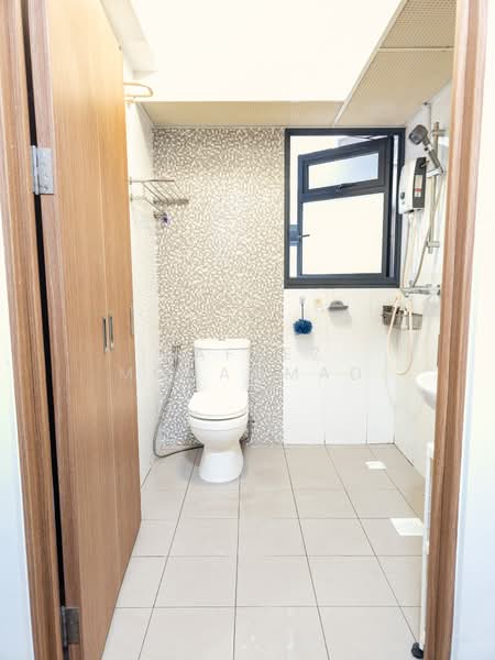 101A Bidadari Park Drive, 101A Bidadari Park Drive, 1 Bedroom, 506 sqft, HDB Flat For Sale, by Hafeez Mohammad, 500108070 - Bathroom - PropertyGuru.com.sg