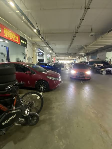 Premier @ Kaki Bukit, 8 Kaki Bukit Avenue 4, 3,078 sqft, Factory / Workshop (B2) For Rent, by Derrick Tai, 500108087 - Car Park - CommercialGuru.com.sg
