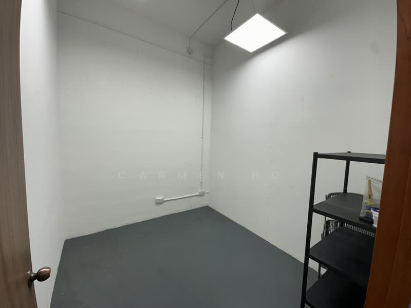 Midview City, 18 Sin Ming Lane, 676 sqft, Light Industrial (B1) For Rent, by Carmen Ho, 500108088 - Interior - CommercialGuru.com.sg
