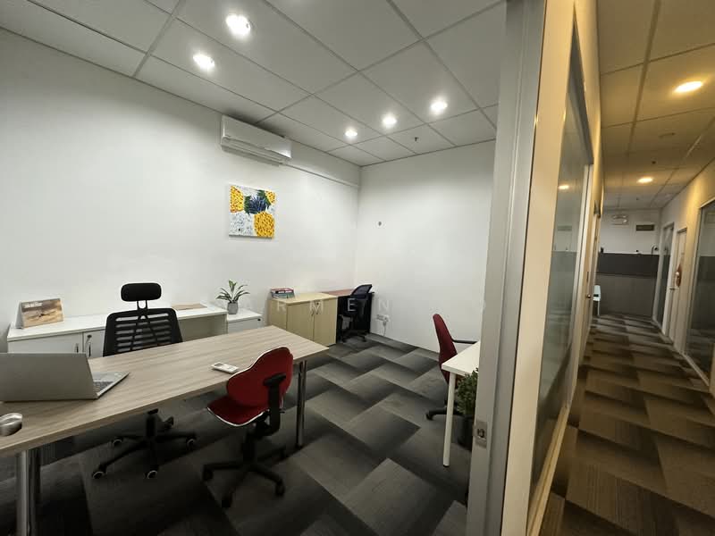 Midview City, 18 Sin Ming Lane, 676 sqft, Light Industrial (B1) For Rent, by Carmen Ho, 500108088 - Study - CommercialGuru.com.sg