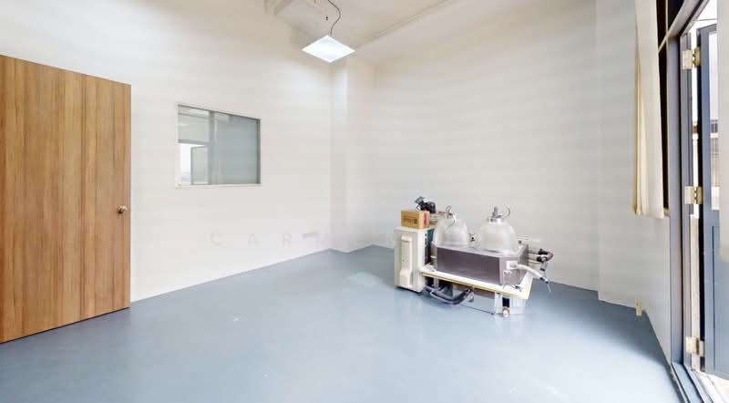 Midview City, 18 Sin Ming Lane, 676 sqft, Light Industrial (B1) For Rent, by Carmen Ho, 500108088 - Interior - CommercialGuru.com.sg