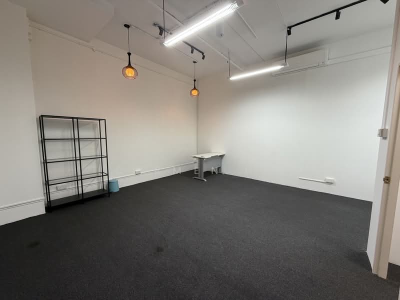 Midview City, 18 Sin Ming Lane, 676 sqft, Light Industrial (B1) For Rent, by Carmen Ho, 500108088 - Interior - CommercialGuru.com.sg