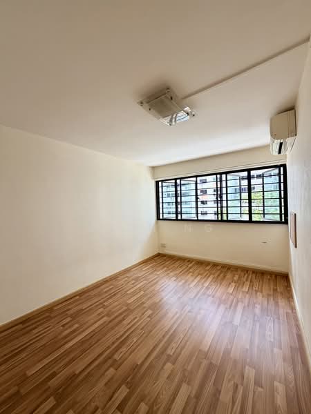 44 Bedok South Road, 44 Bedok South Road, 3 Bedrooms, 904 sqft, HDB Flat For Sale, by Evon Ng, 500108094 - Room 2 - PropertyGuru.com.sg