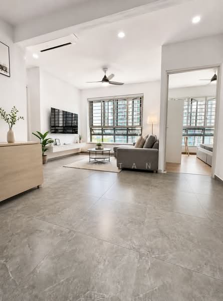 96 Dawson Road, 96 Dawson Road, 2 Bedrooms, 678 sqft, HDB Flat For Sale, by Ken Tan, 500108095 - Living Room - PropertyGuru.com.sg