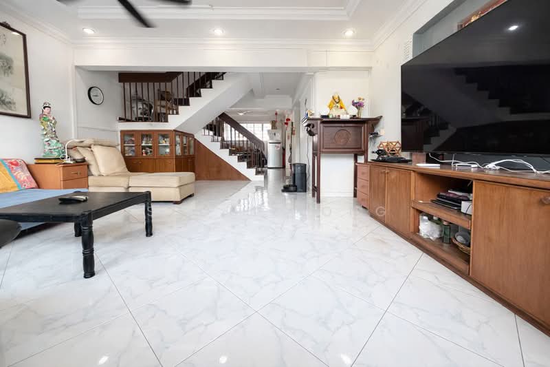 716 Bedok Reservoir Road, 716 Bedok Reservoir Road, 3 Bedrooms, 1,582 sqft, HDB Flat For Sale, by Scott Yong, 500108099 - Living Room - PropertyGuru.com.sg